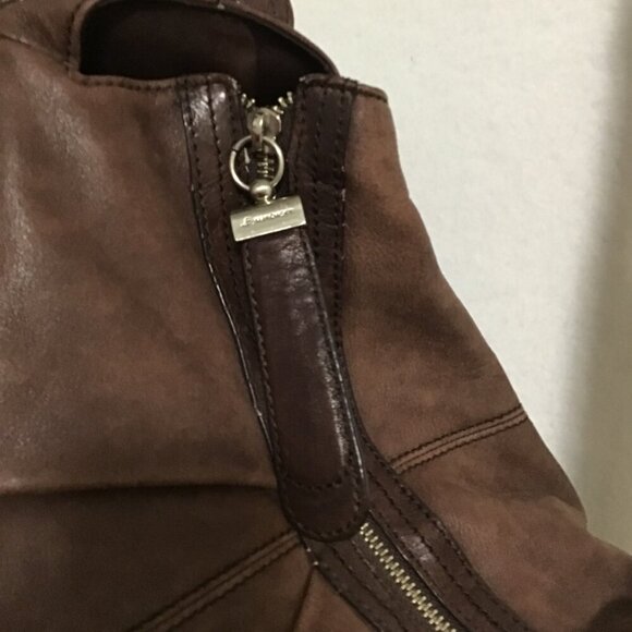 B Makowsky Genuine Leather Hobo Bag - Picture 10 of 13